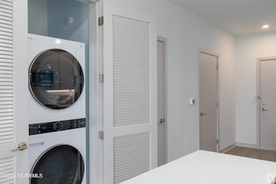2 bed 2 bath in unit laundry
