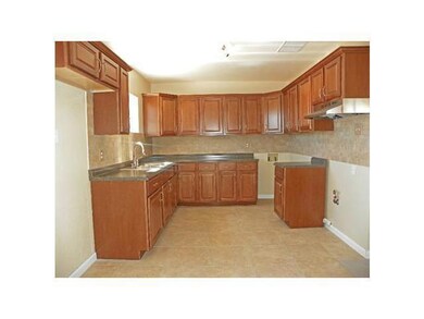 7516 Alpine Dr, El Paso, TX 79915 - photo 4