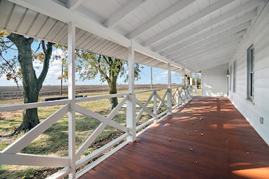 2773 N 900 East Rd, Ashkum, IL 60911 - photo 4