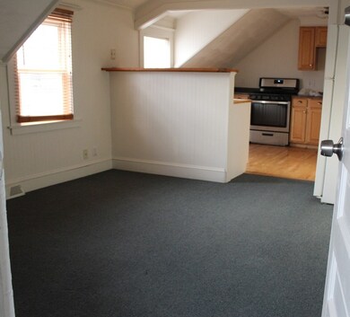 4 Laurel St unit 2, Danvers, MA 01923 - photo 4