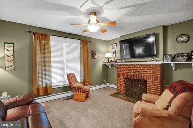 125 Reading Ave, Reading, PA 19607 - photo 6