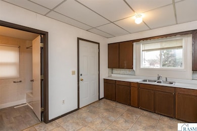 N Park St, Minnesota Lake, MN 56068 - photo 4