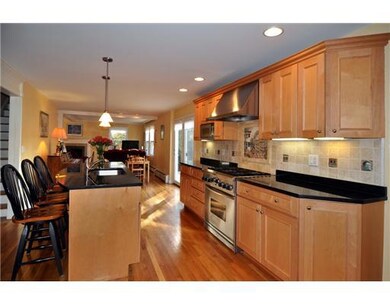 28 Applewood Rd, Cranston, RI 02920 - photo 7