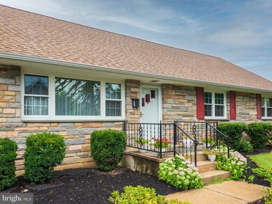 128 Sycamore Ave, Morton, PA 19070 - photo 3