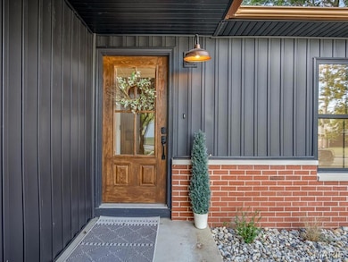 1105 W Shawneetown Trail, Steeleville, IL 62288 - photo 3