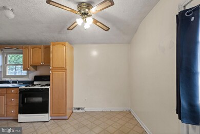 659 Elm St, Aberdeen, MD 21001 - photo 6