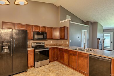 2403 Cushing Dr, West Lafayette, IN 47906 - photo 5