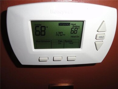 401 Fairlane Dr, Shelbyville, TN 37160 - photo 6