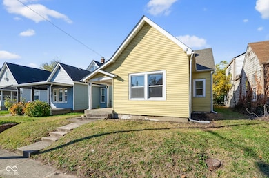 2130 Singleton St, Indianapolis, IN 46203 - photo 2