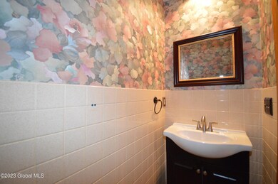 222 S Ten Broeck St unit 36, Schenectady, NY 12302 - photo 6