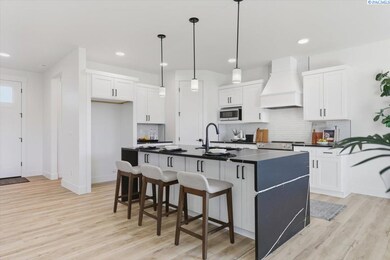 1839 S Union St, Kennewick, WA 99338 - photo 5