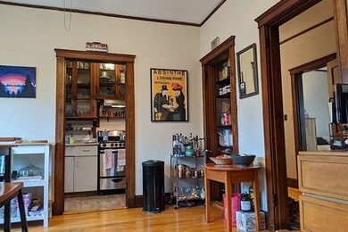 19 Pleasant St unit 3, Cambridge, MA 02139 - photo 5