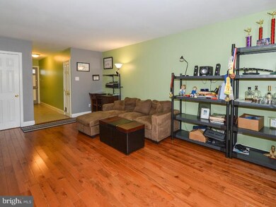 8 Wexford Dr, North Wales, PA 19454 - photo 5