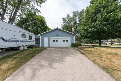 10022 Mozart St, Portage, MI 49024 - photo 5