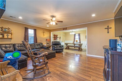 102 Jack Rabbit Dr, Shawnee, OK 74804 - photo 3