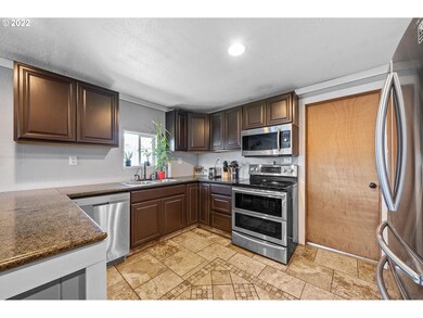 7355 Vaughn Rd, Tillamook, OR 97141 - photo 7