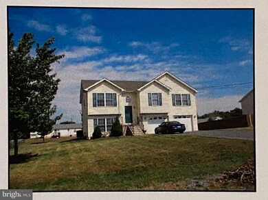 58 Sonya Ln, Bunker Hill, WV 25413 - photo 2