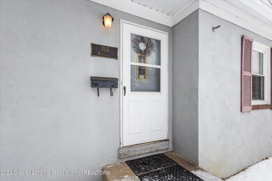 05-705-Maplehill-Ave-Lansing-MI-48910-Wi