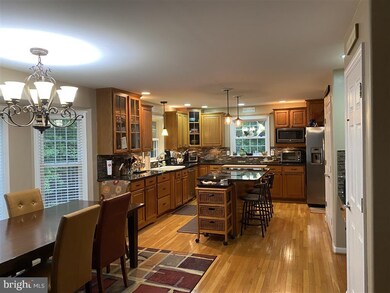 3270 Titanic Dr, Stafford, VA 22554 - photo 2