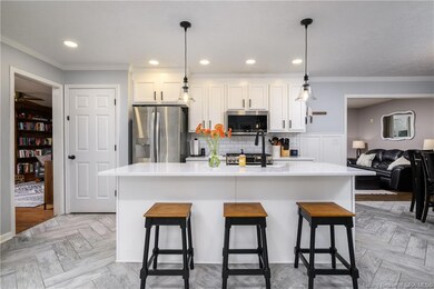 1101 Eastridge Dr, New Albany, IN 47150 - photo 7