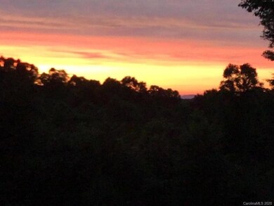 62 Wynne Dr, Asheville, NC 28806 - photo 3