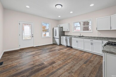 102 S Sheets St, Oxford, IN 47971 - photo 6