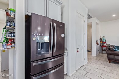 4923 N 185th Ln, Goodyear, AZ 85395 - photo 7