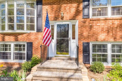 12313 Myterra Way, Herndon, VA 20171 - photo 6