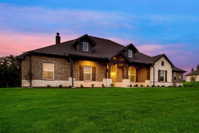 2009 Liberty Ct, Weatherford, TX 76088 - photo 2