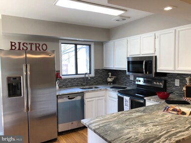 20243 Lea Pond Place, Montgomery Village, MD 20886 - photo 7