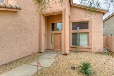 002_Frotn Entry Way