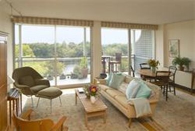 221 Mt Auburn unit 505, Cambridge, MA 02138 - photo 3