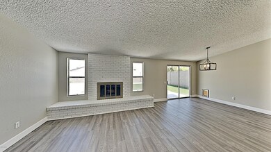 1624 W El Monte Place, Chandler, AZ 85224 - photo 4