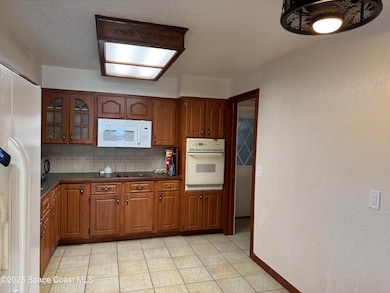 1709 Fenway Cir, Rockledge, FL 32955 - photo 3