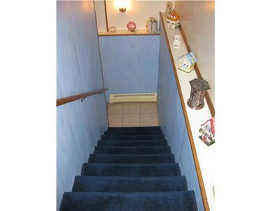 188 Maryland Ave, Warwick, RI 02888 - photo 6