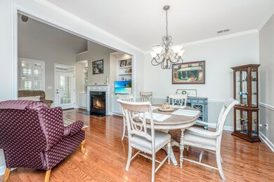 136FreshMeadowsLane05
