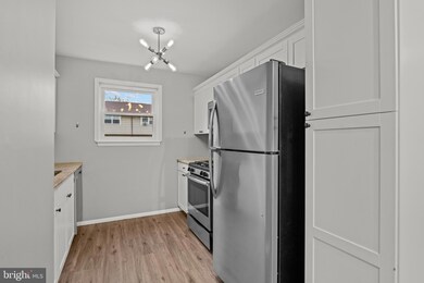 126 La Cascata, Clementon, NJ 08021 - photo 5