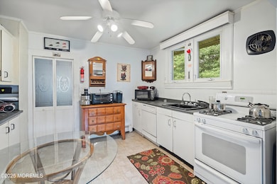 38 East Ave, Atlantic Highlands, NJ 07716 - photo 4