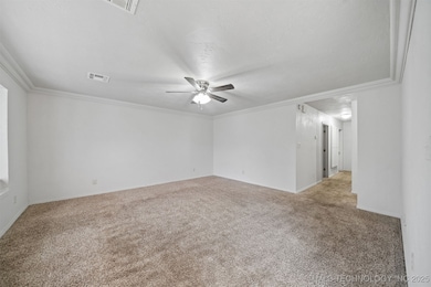 2507 Kirby Dr, Ada, OK 74820 - photo 2