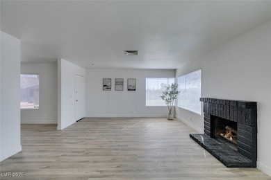 7075 Starwood Dr, Las Vegas, NV 89147 - photo 7