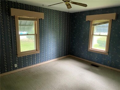 3025 15th St, Columbus, IN 47201 - photo 4