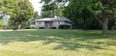 4221 Ford Dr, Emmaus, PA 18049 - photo 6