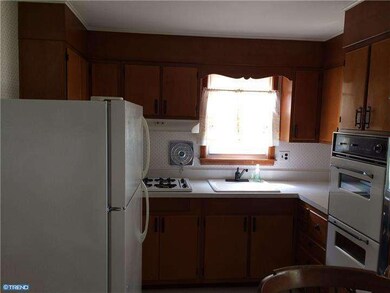 42 Devon Ave, Lawrence Township, NJ 08648 - photo 4