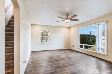 6841 S Wapato St, Tacoma, WA 98409 - photo 3