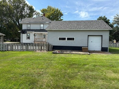 501 N Garfield St, Stuart, NE 68780 - photo 6