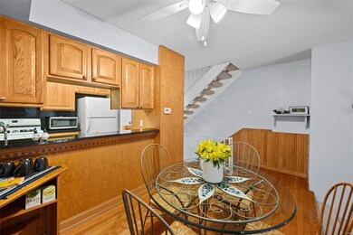 The breakfast nook