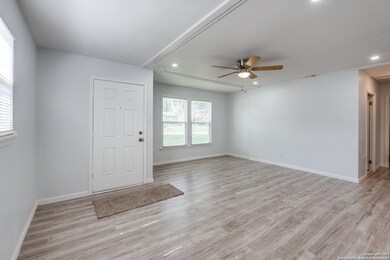 326 Sublett Dr, San Antonio, TX 78223 - photo 6