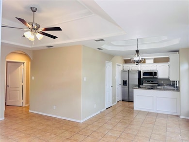 1913 W Western Dr unit 4, Edinburg, TX 78539 - photo 2