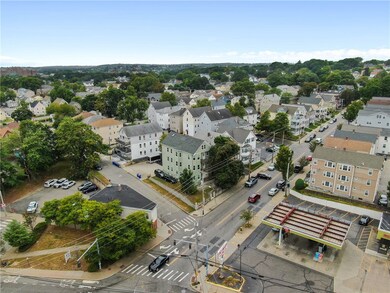 8 Eaton St unit 2, Providence, RI 02908 - photo 2