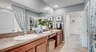 36639 Garden Wall Way, Zephyrhills, FL 33541 - photo 6